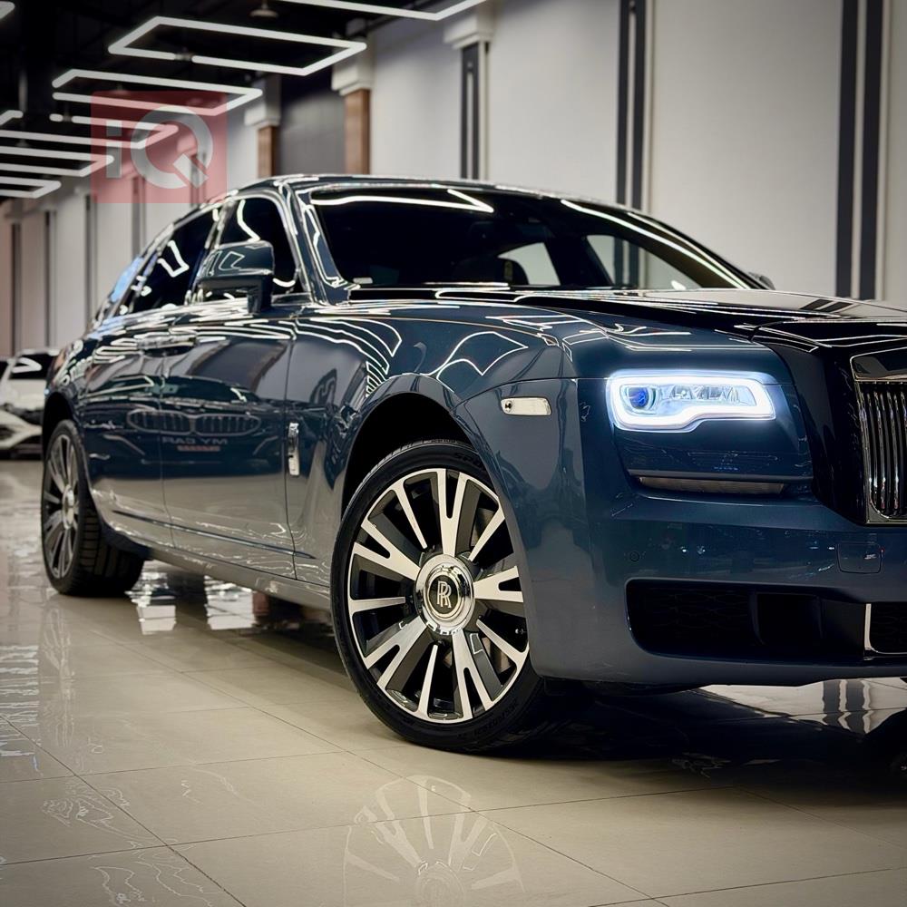 ڕۆڵس ڕۆیس گۆست